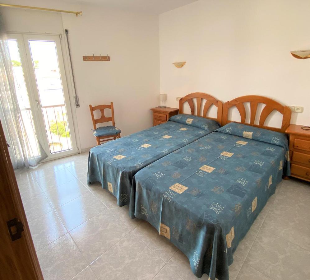 Apartaments Club Nautic Л'Аскала Екстер'єр фото