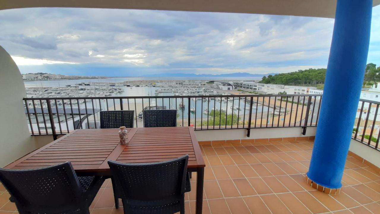 Apartaments Club Nautic Л'Аскала Екстер'єр фото
