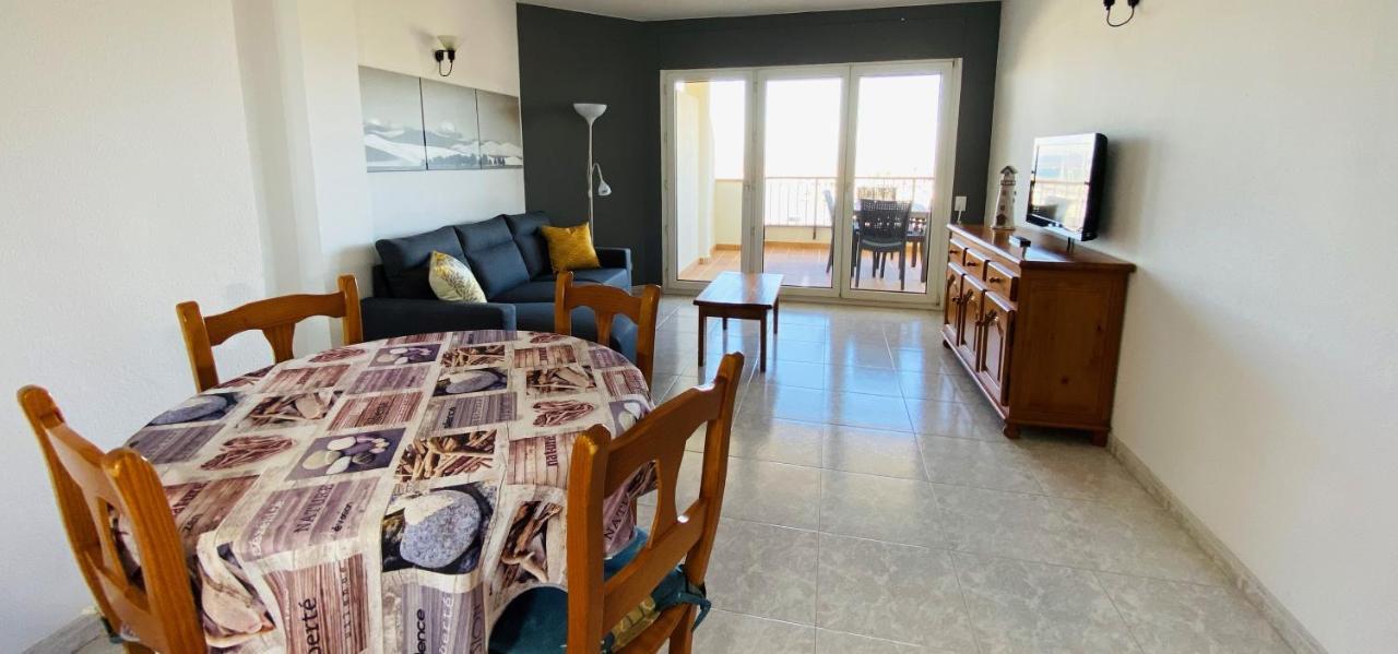 Apartaments Club Nautic Л'Аскала Екстер'єр фото