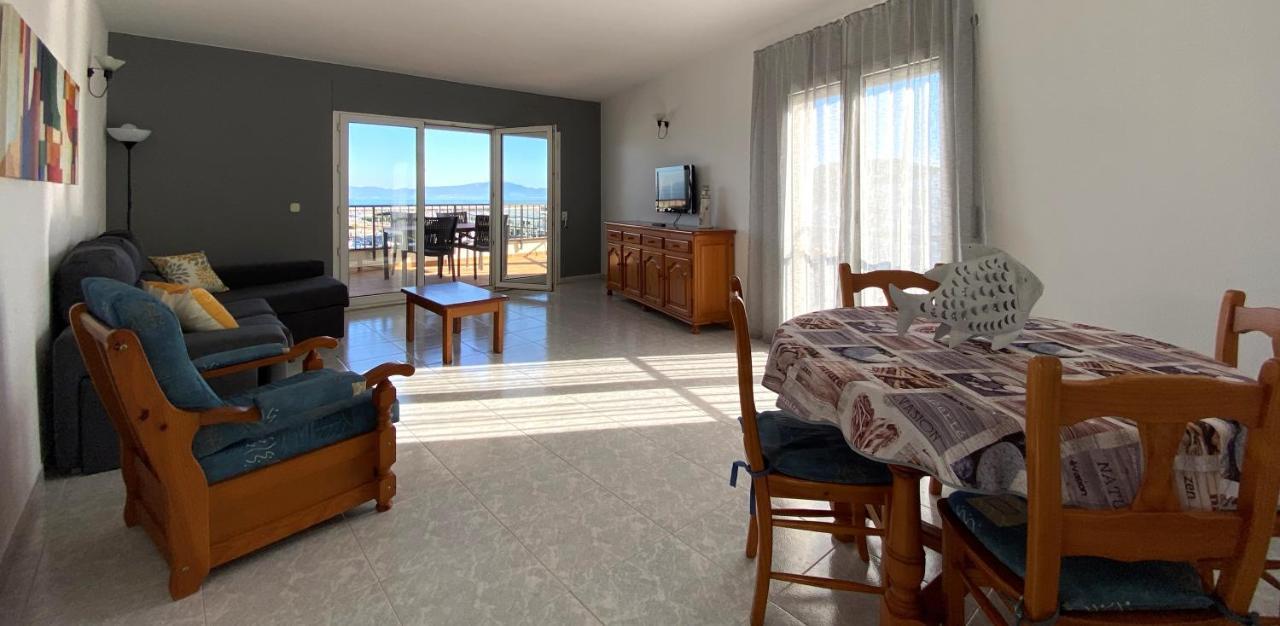 Apartaments Club Nautic Л'Аскала Екстер'єр фото