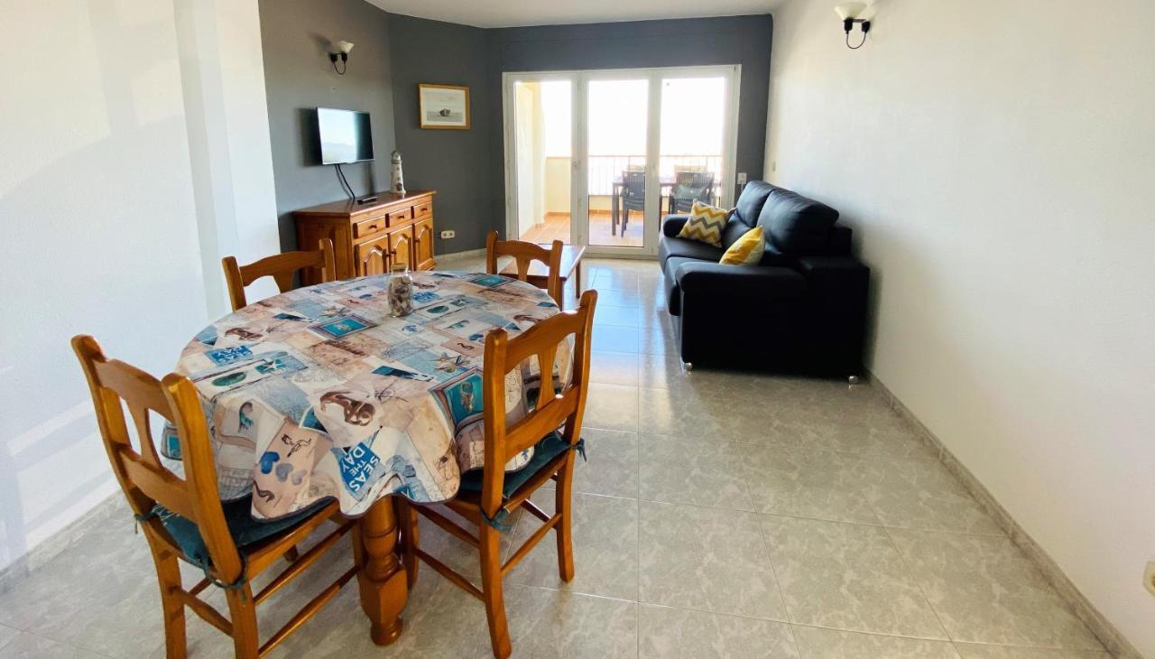 Apartaments Club Nautic Л'Аскала Екстер'єр фото